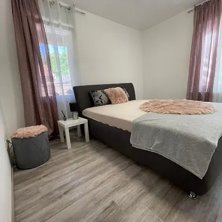 Erdei Apartment Miskolc